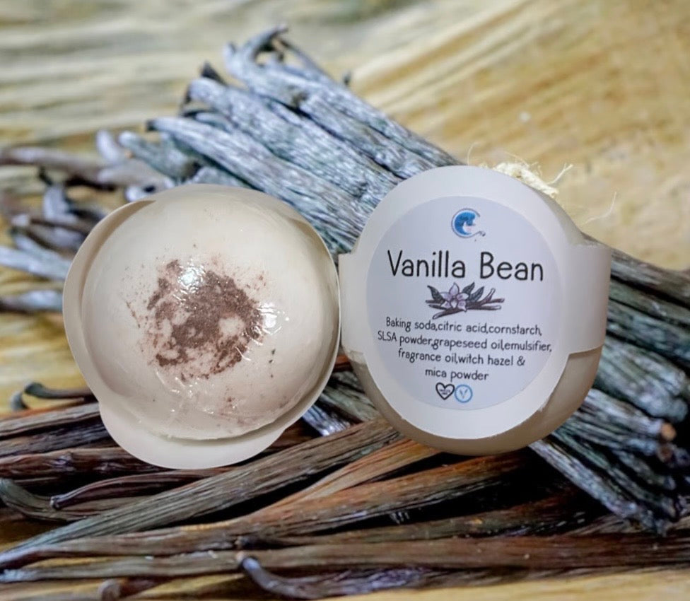 Vanilla Bean Bath Bomb